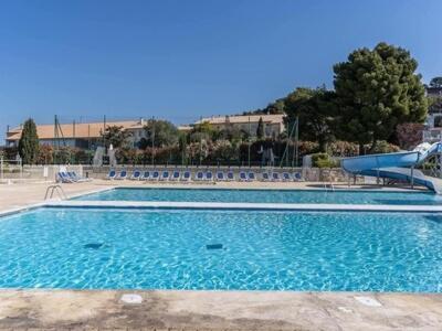 Appartement Dans Residence Avec Piscine La Londe-les-Maures Kültér fotó